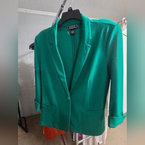 NYC Women's Vibrant Green Suit Jacket